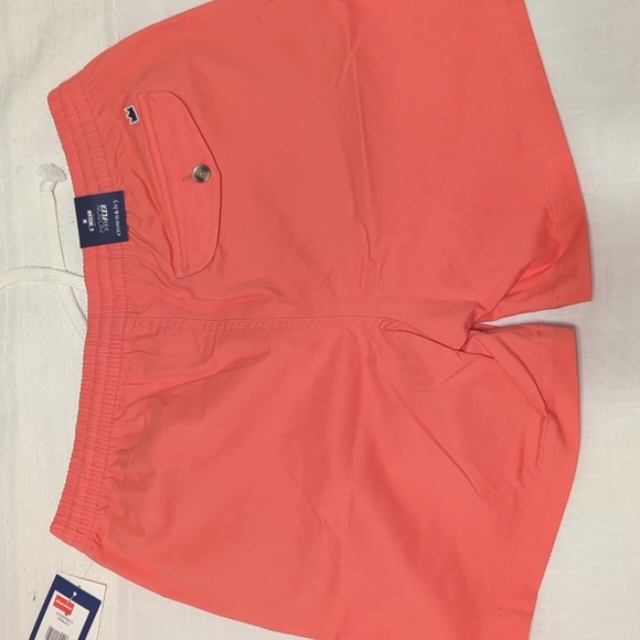 Coral shorts - Picture 2 of 3